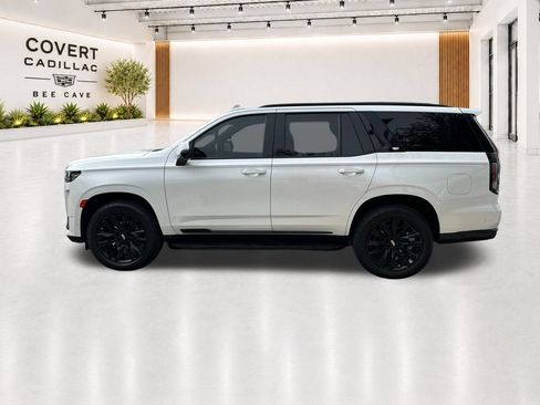 Used 2022 Cadillac Escalade Sport w/ Touring Package AWD/4WD image 9