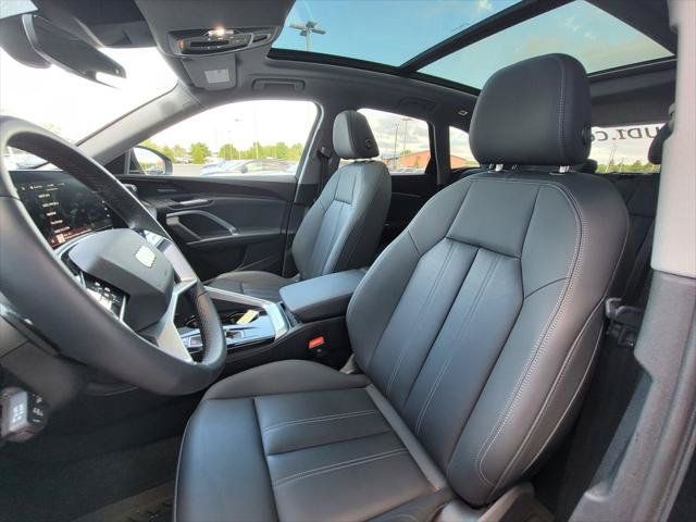 Used 2025 Audi Q5 Premium Plus AWD/4WD image 13