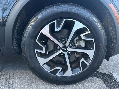 Used 2023 Kia Sportage EX w/ EX Premium Package image 7