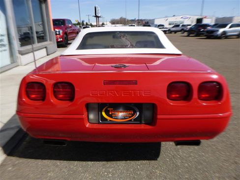 Used 1992 Chevrolet Corvette Convertible image 24