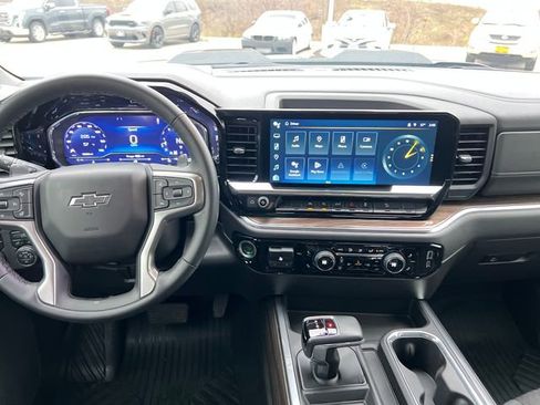 Certified 2024 Chevrolet Silverado 1500 LT Trail Boss image 13