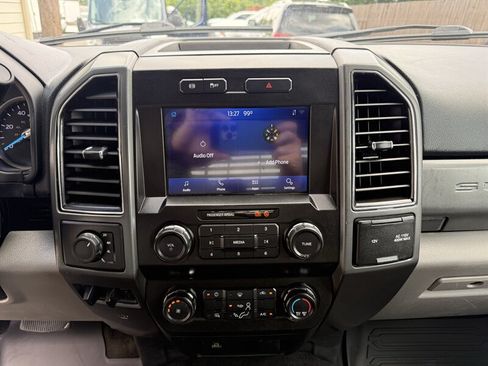 Used 2021 Ford F550 4x4 Crew Cab Super Duty image 30
