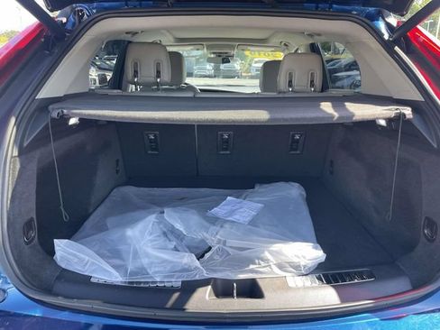 Used 2019 Cadillac XT4 Premium Luxury FWD image 10