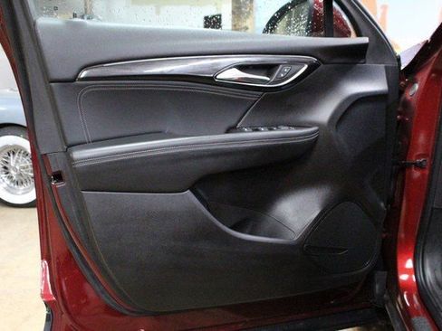 Used 2023 Buick Envision Preferred image 15