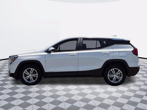 Certified 2023 GMC Terrain SLE FWD image 4