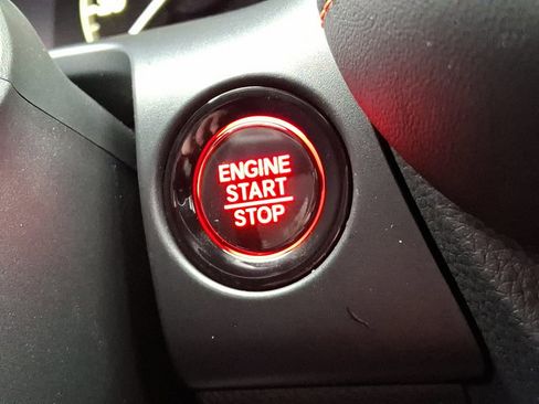 Certified 2026 Honda HR-V Sport image 28