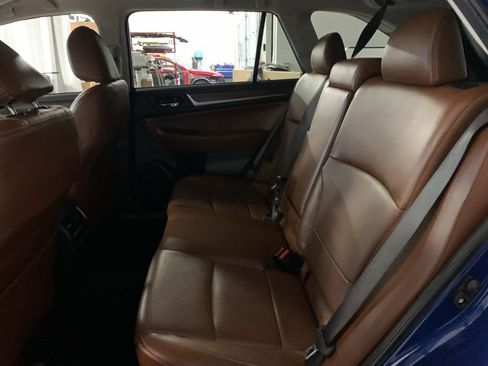 Used 2017 Subaru Outback 2.5i Touring image 22