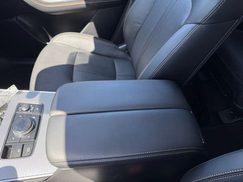 Certified 2024 MAZDA CX-90 Plug-In Hybrid w/ Preferred AWD/4WD image 14