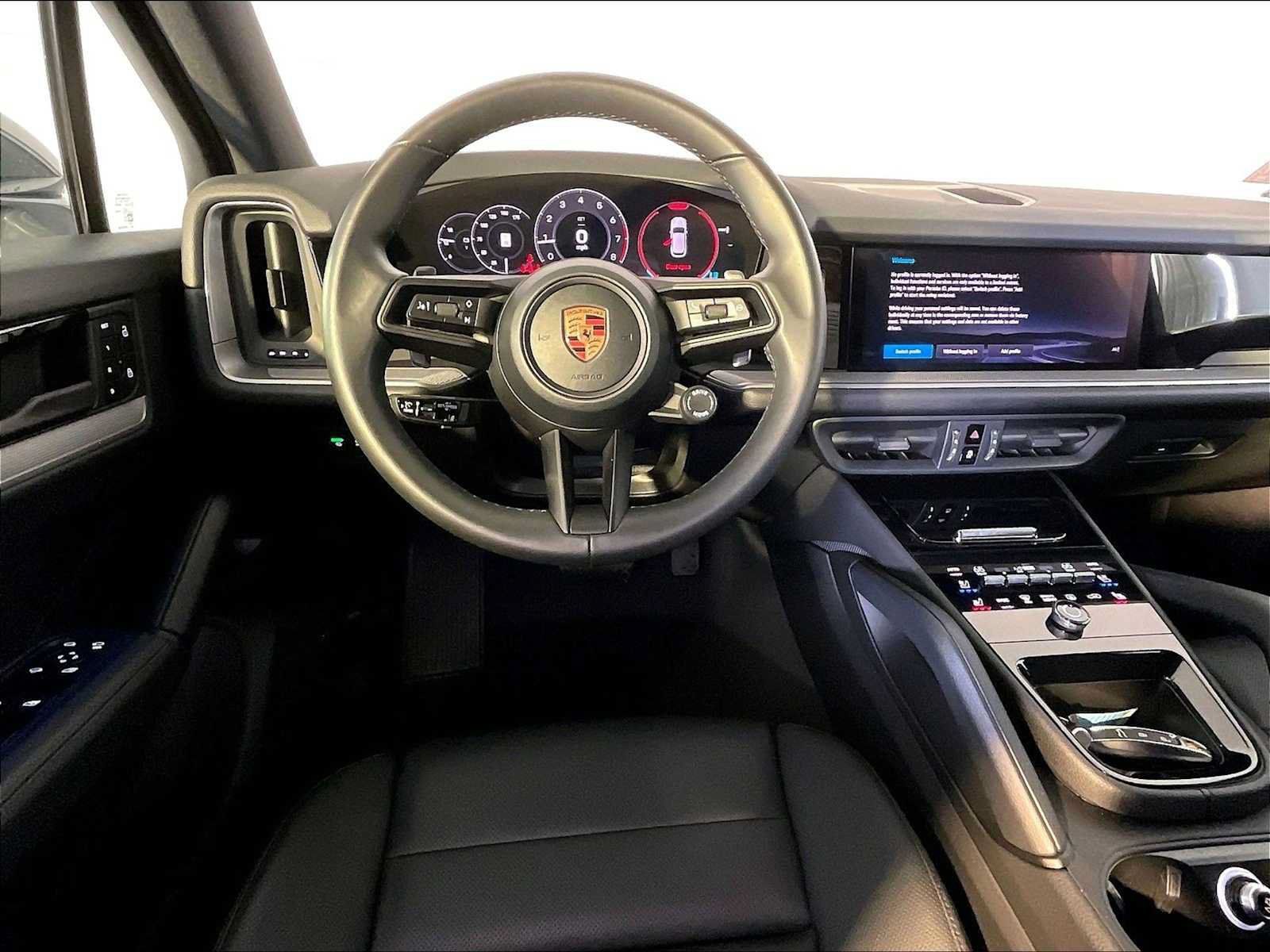 Certified 2026 Porsche Cayenne AWD/4WD image 13