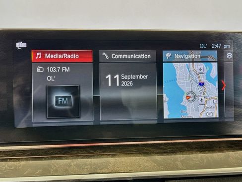 Used 2017 BMW 530i xDrive AWD/4WD image 32