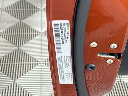 Used 2021 Dodge Challenger R/T Scat Pack image 38