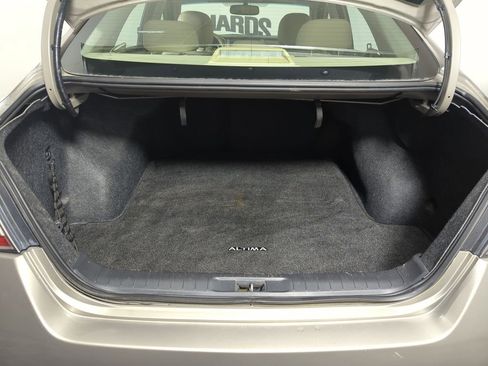 Used 2014 Nissan Altima 3.5 SL w/ Technology Package image 18