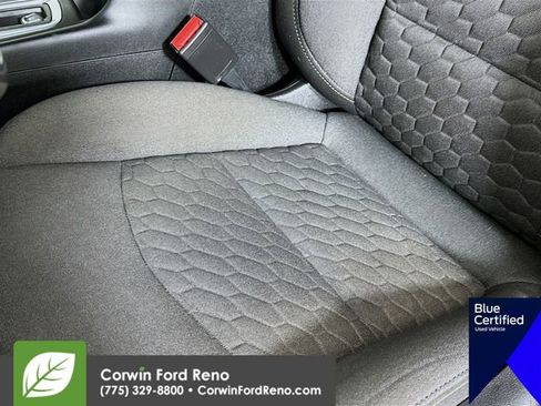 Used 2019 Chevrolet Equinox LT w/ Driver Convenience Package image 21