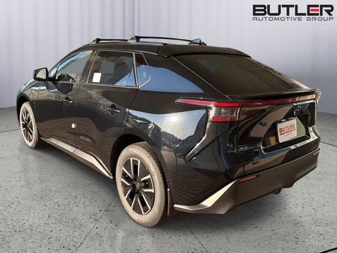 New 2026 Toyota bZ FWD image 4