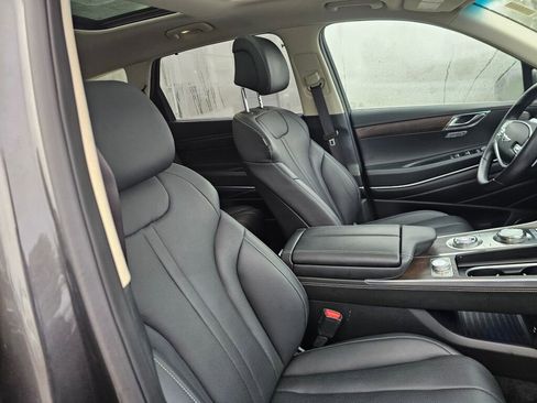 Used 2024 Genesis GV80 3.5T image 12