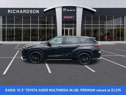 Used 2023 Toyota Highlander XSE