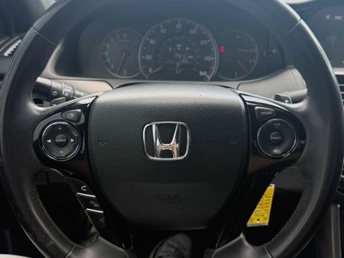 Used 2016 Honda Accord Sport image 15