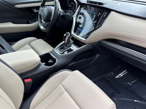 Certified 2025 Subaru Outback Limited image 21