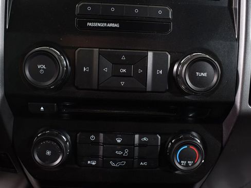 Used 2015 Ford F150 XLT w/ Equipment Group 301A Mid image 28