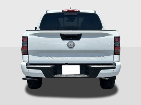 New 2025 Nissan Frontier SV image 3