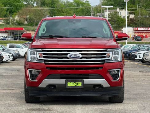 Used 2020 Ford Expedition XLT w/ Equipment Group 202A AWD/4WD image 3
