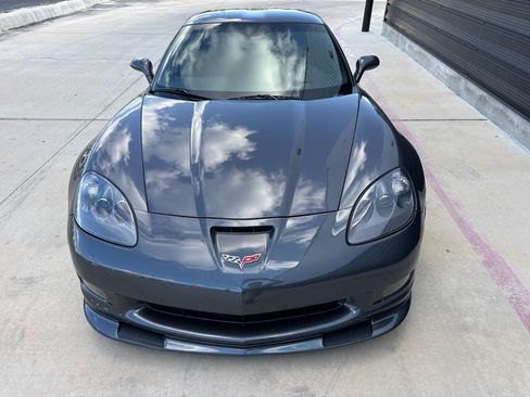 Used 2009 Chevrolet Corvette Z06 w/ Preferred Equipment Group RWD image 39