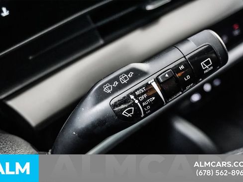 Used 2025 Kia Sportage EX w/ Premium Package FWD image 25