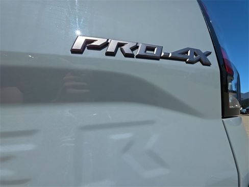 Certified 2023 Nissan Frontier PRO-4X w/ Pro Convenience Package image 27
