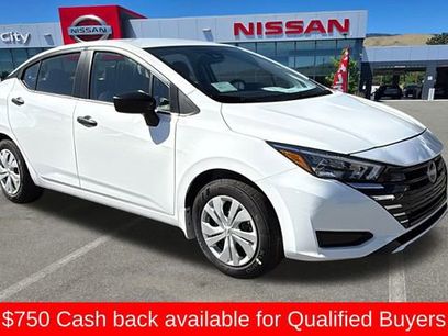 New 2025 Nissan Versa S w/ Trunk Package
