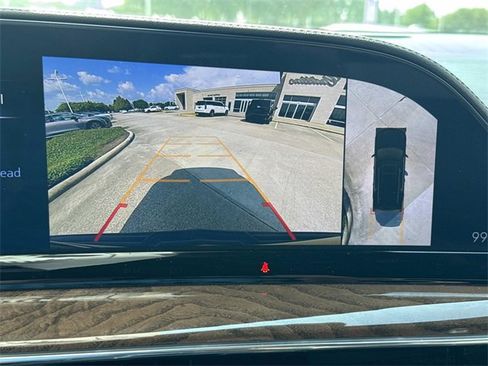 Used 2023 Cadillac Escalade ESV Sport Platinum image 29