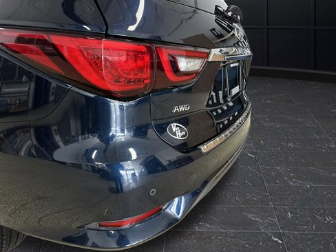 Used 2020 INFINITI QX60 Luxe w/ Essential Package AWD/4WD image 10