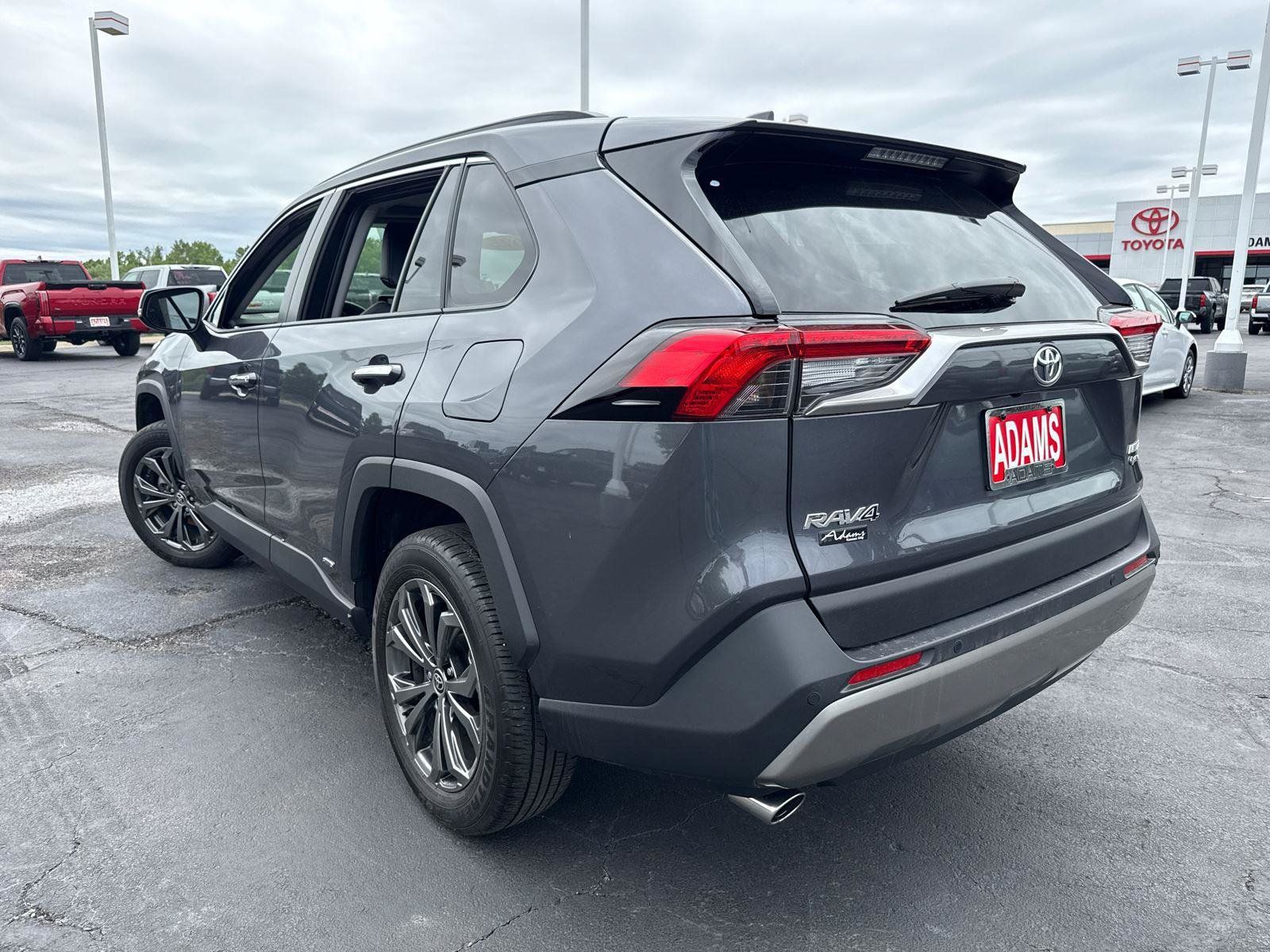 Certified 2025 Toyota RAV4 Limited w/ Advanced Technology Package AWD/4WD image 6