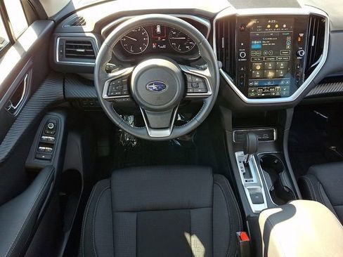 Certified 2025 Subaru Ascent Premium image 11