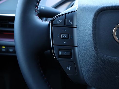 New 2026 Toyota Prius Plug-In Hybrid image 25