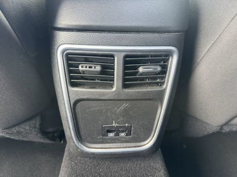 Used 2022 Dodge Charger SXT RWD image 8