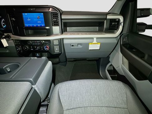 New 2026 Ford F350 XL w/ STX Appearance Package AWD/4WD image 19