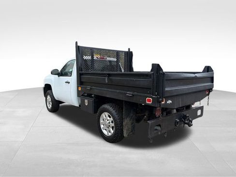 Used 2011 Chevrolet Silverado 3500 LT w/ Snow Plow Prep Package AWD/4WD image 5