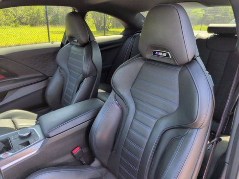Used 2023 BMW M2 w/ Lighting Package RWD image 25