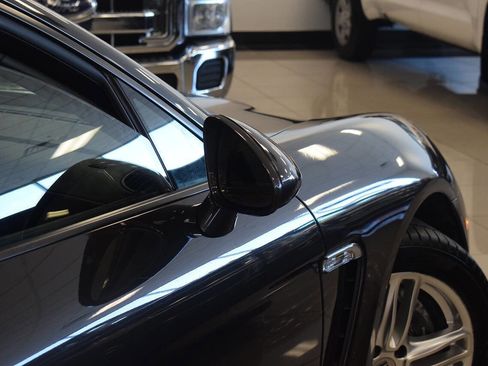 Used 2012 Porsche Panamera 4 image 40
