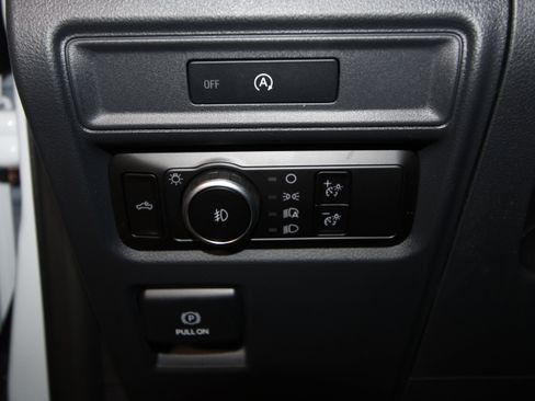 New 2025 Ford F150 XL w/ Equipment Group 103A High image 7