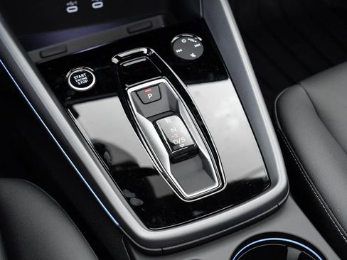 New 2025 Audi A3 2.0T Premium Plus w/ Premium Plus Package AWD/4WD image 18