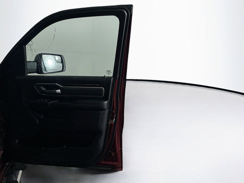 Used 2023 RAM 1500 Big Horn AWD/4WD image 32