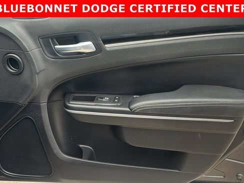 Used 2021 Chrysler 300 S image 29