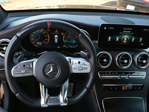 Used 2022 Mercedes-Benz GLC 43 AMG 4MATIC image 39