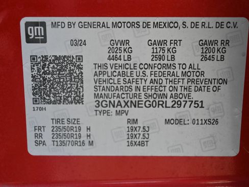 Used 2024 Chevrolet Equinox Premier FWD image 36