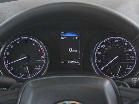 Used 2023 Toyota Camry SE FWD image 19