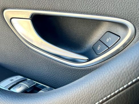 Certified 2021 Mercedes-Benz GLC 300 4MATIC image 23