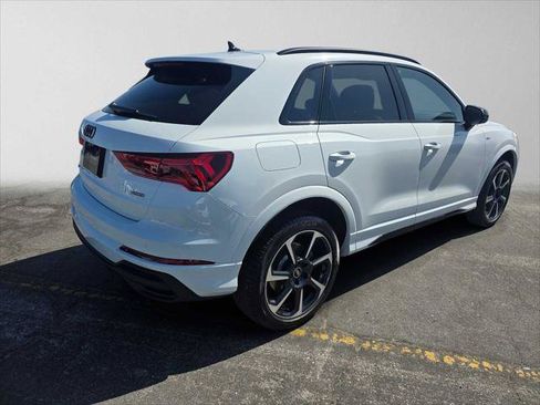Used 2025 Audi Q3 2.0T Premium Plus w/ Premium Plus Package AWD/4WD image 3