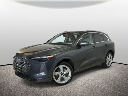 Used 2025 Audi Q5 Premium w/ Premium Plus