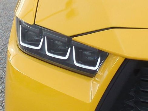 Used 2024 Ford Mustang Premium image 10